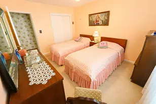 73-15 Cook Ave, Middle Village, NY 11379 - Photo 7
