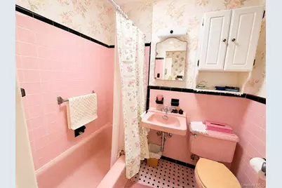 7315 Cook Avenue, Middle Village, NY 11379 - Photo 9