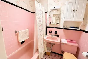 73-15 Cook Ave, Middle Village, NY 11379 - Photo 9