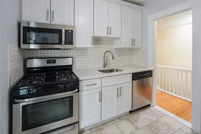 10327 109th Street, Richmond Hill, NY 11419 - Photo 15