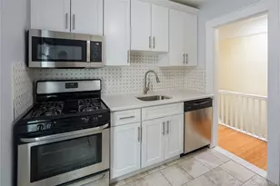 103-27 109th St, Richmond Hill, NY 11419 - Photo 15