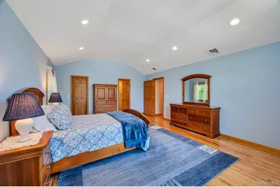 8 Camille Lane, Holbrook, NY 11741 - Photo 29