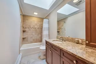 8 Camille Ln, Holbrook, NY 11741 - Photo 23