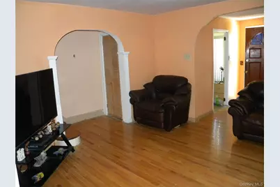 24126 86th Road, Bellerose, NY 11426 - Photo 9