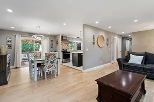 53 Carriage Hill Ln, Poughkeepsie, NY 12603 - Photo 5