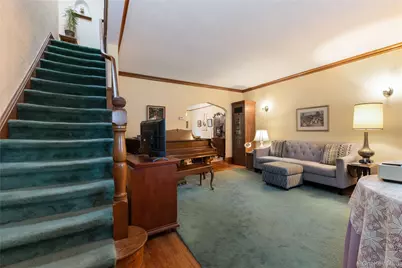 81-11 77th Avenue, Glendale, NY 11385 - Photo 5