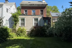 41 Gifford Ave, Poughkeepsie, NY 12601 - Photo 9