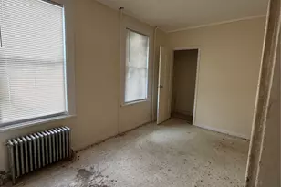 41 Gifford Ave, Poughkeepsie, NY 12601 - Photo 5