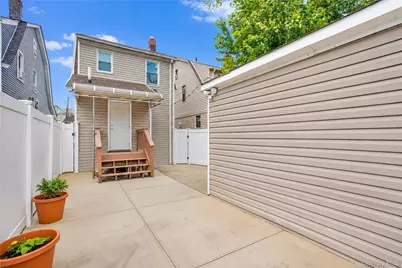 18853 120th Road, Saint Albans, NY 11412 - Photo 33