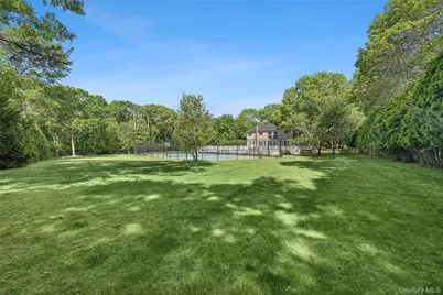 133 Old Country Road, East Quogue, NY 11942 - Photo 17
