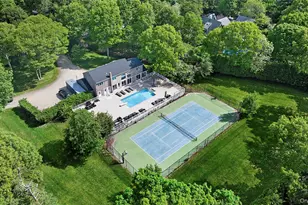 133 Old Country Rd, East Quogue, NY 11942 - Photo 19