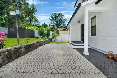 925 Reynolds Street, Peekskill, NY 10566 - Photo 33