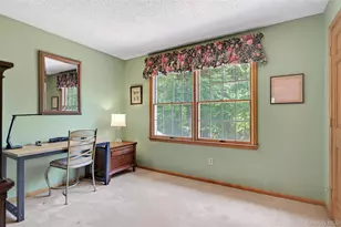 7 Huntington Connecticut Ln, New Fairfield, CT 06812 - Photo 33
