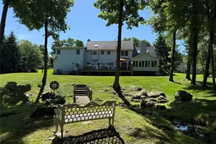 7 Huntington Connecticut Ln, New Fairfield, CT 06812 - Photo 3