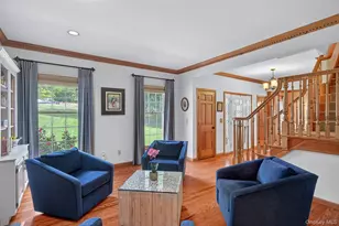 7 Huntington Connecticut Ln, New Fairfield, CT 06812 - Photo 5