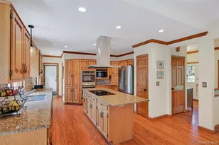 7 Huntington Connecticut Ln, New Fairfield, CT 06812 - Photo 11