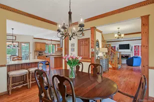 7 Huntington Connecticut Ln, New Fairfield, CT 06812 - Photo 7