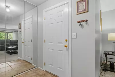 10 Oakwood Terrace #107, New Windsor, NY 12553 - Photo 3