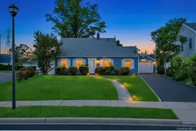 8 Lilac Lane, Levittown, NY 11756 - Photo 1