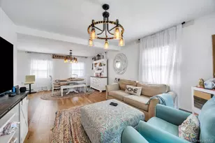 8 Lilac Ln, Levittown, NY 11756 - Photo 11