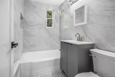 16 Glen Keith Road #L, Glen Cove, NY 11542 - Photo 11