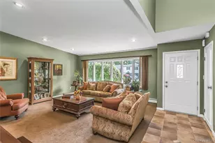 5 Simpson Dr, Old Bethpage, NY 11804 - Photo 3