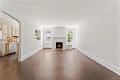 25 Parkview Avenue #2E, Bronxville, NY 10708 - Photo 3