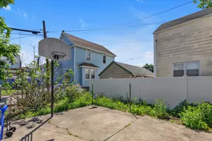 93-39 Springfield Blvd, Queens Village, NY 11428 - Photo 19