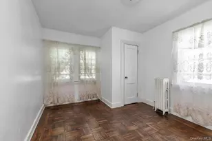 93-39 Springfield Blvd, Queens Village, NY 11428 - Photo 15