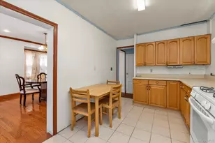 93-39 Springfield Blvd, Queens Village, NY 11428 - Photo 11