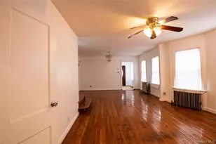 109-40 175th St, Jamaica, NY 11433 - Photo 9