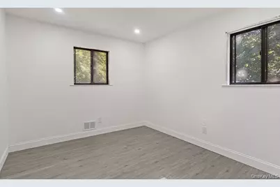 31 Amarillo Drive, Nanuet, NY 10954 - Photo 23