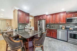 118 Ledgewood Dr, Smithtown, NY 11787 - Photo 21