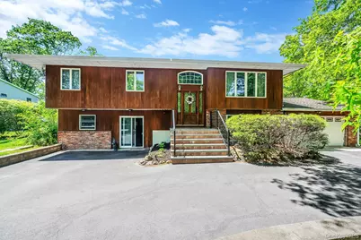 118 Ledgewood Drive, Smithtown, NY 11787 - Photo 3