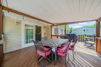 118 Ledgewood Drive, Smithtown, NY 11787 - Photo 15