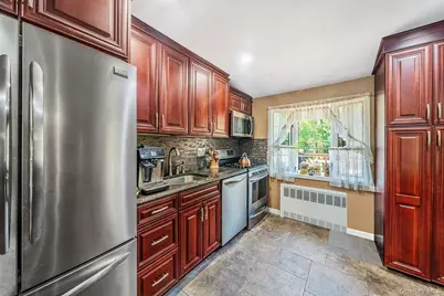 118 Ledgewood Drive, Smithtown, NY 11787 - Photo 25