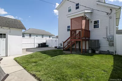 1025 Knickerbocker Road, Island Park, NY 11558 - Photo 25