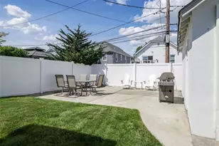 1025 Knickerbocker Rd, Island Park, NY 11558 - Photo 21
