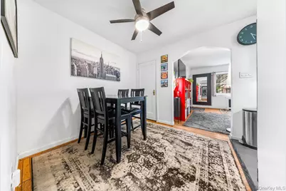 8318 164 Street, Jamaica, NY 11432 - Photo 7