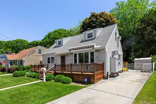 12 Leslie Ln, Massapequa, NY 11758 - Photo 3