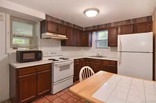 73 Lincoln Ave, Yonkers, NY 10704 - Photo 23