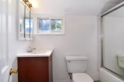 73 Lincoln Avenue, Yonkers, NY 10704 - Photo 19