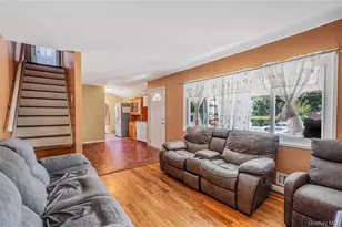 117 Timberline Dr, Brentwood, NY 11717 - Photo 5