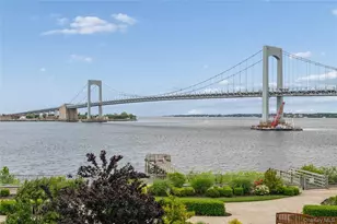 162-21 Powells Cove Blvd, Whitestone, NY 11357 - Photo 19