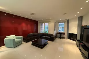 40 Portico Pl, Great Neck, NY 11021 - Photo 3