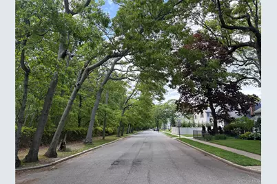 66 Euclid Avenue, Massapequa, NY 11758 - Photo 11