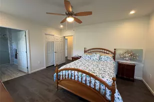 1661 Old Country Rd, Riverhead, NY 11901 - Photo 29