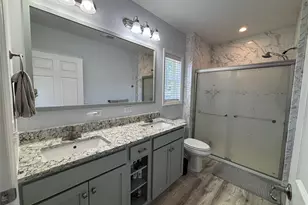 1661 Old Country Rd, Riverhead, NY 11901 - Photo 31