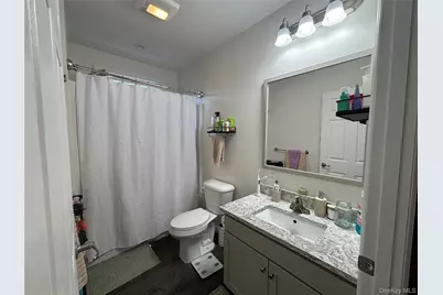 1661 Old Country Road #563, Riverhead, NY 11901 - Photo 17