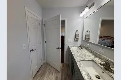 1661 Old Country Road #563, Riverhead, NY 11901 - Photo 33